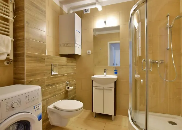 Apartment Domek Karpatka 2 Przy Wyciagu Narciarskim 4 Pokoje Dwie Lazinki