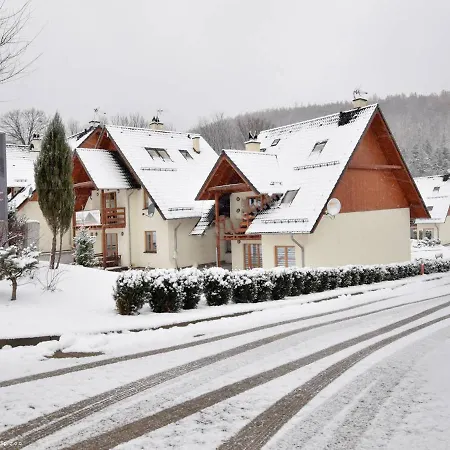 Karpatka 2 Przy Wyciagu Narciarskim 4 Dwie Lazinki